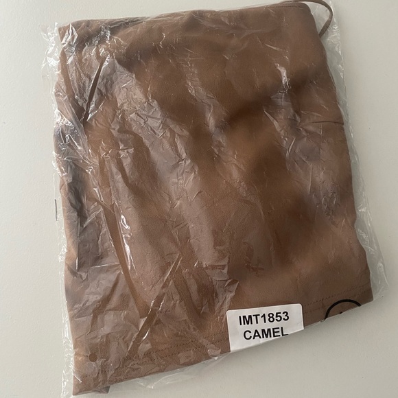 Super cute stretchy crop top - Picture 8 of 8